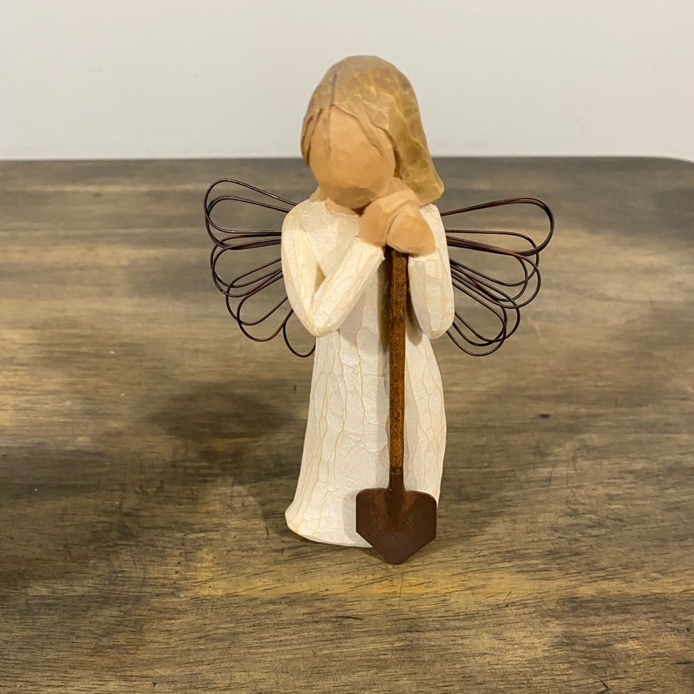 Demdaco Willow Tree Angel of the Garden